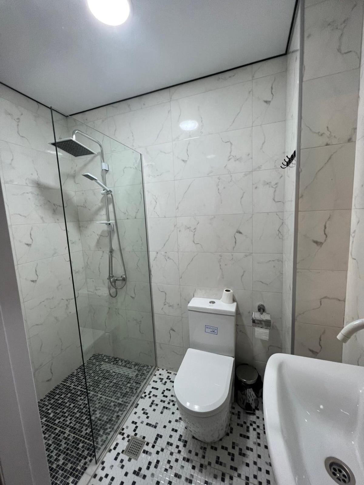 Natali Boutique Hotel Tbilisi Quarto foto
